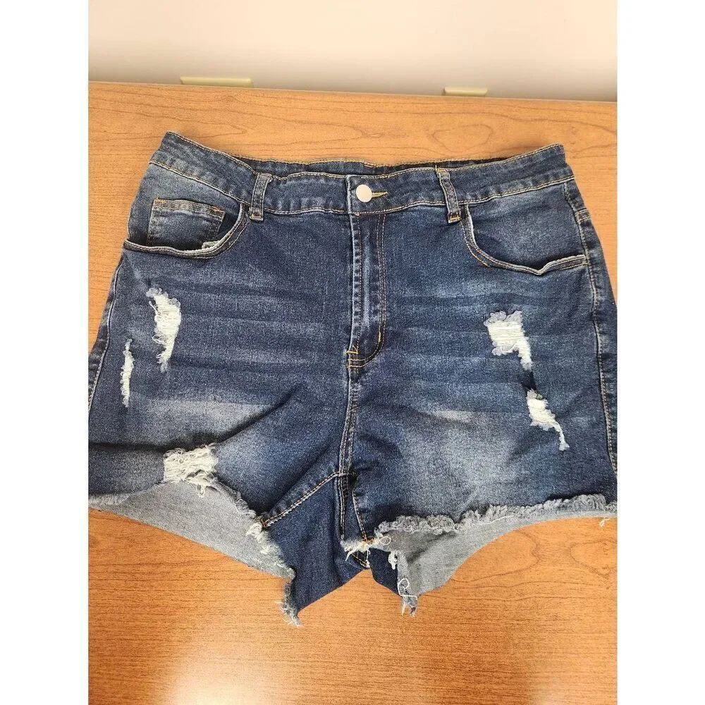 Shein Curve Stretch Denim Cuffed Short Women's Size 1XL Blue Distressed 5-Pocket